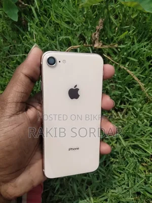 অ্যাপল আইফোন ৮ ৬৪ জিবি গোল্ড