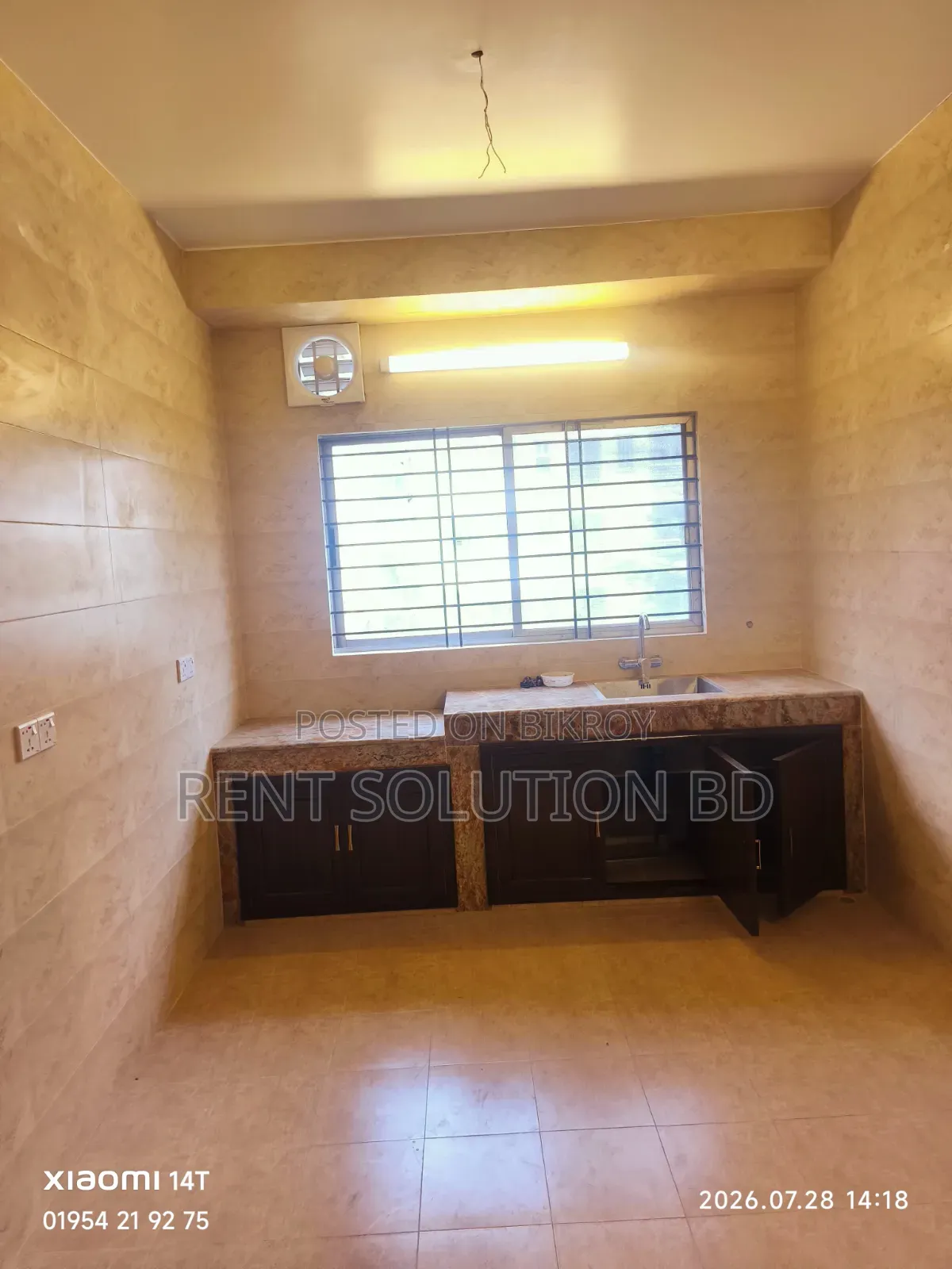 4bdrm Apartment in Gulshan for Rent