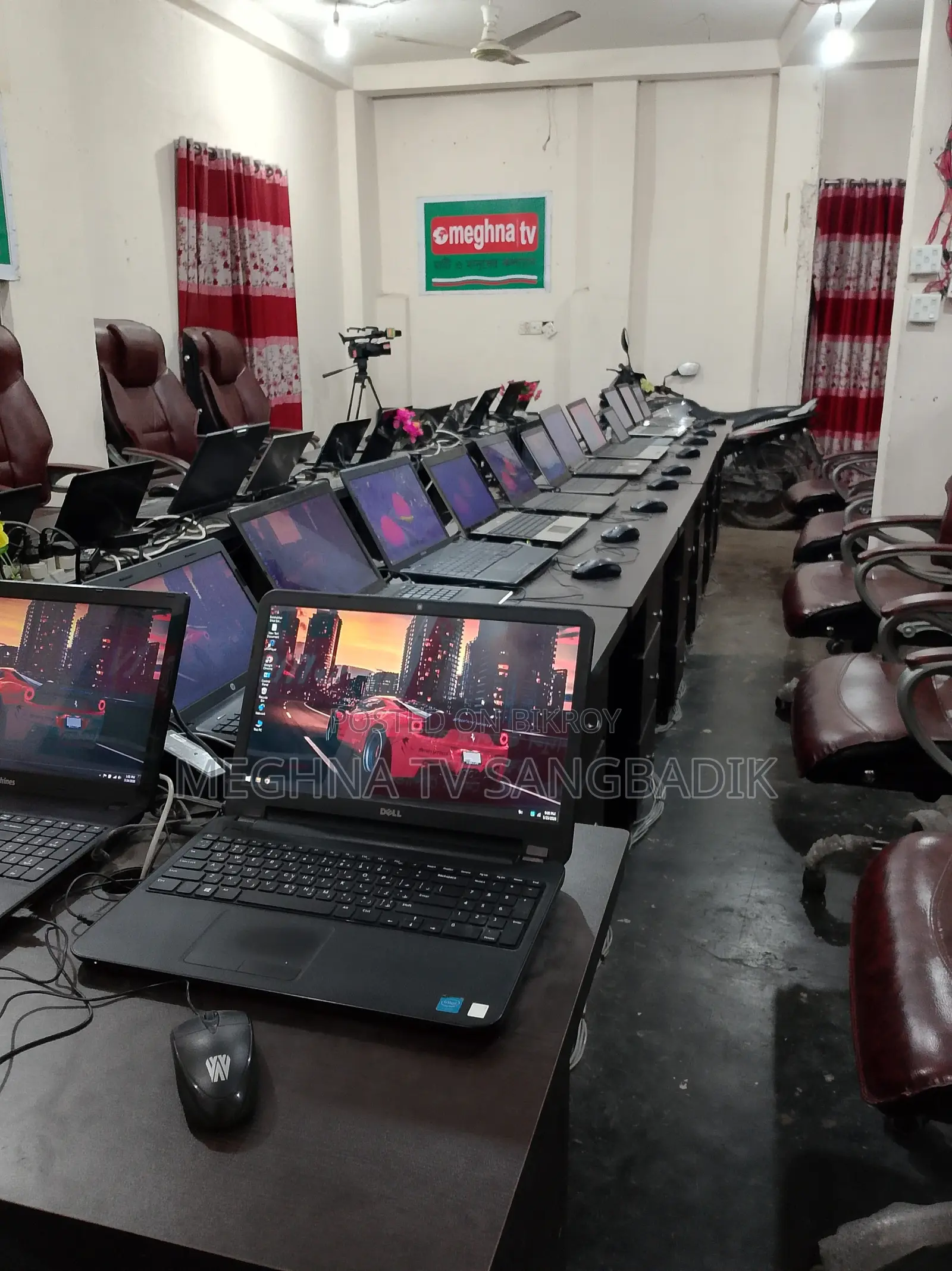 Laptop Lenovo 4GB Intel SSD 500GB