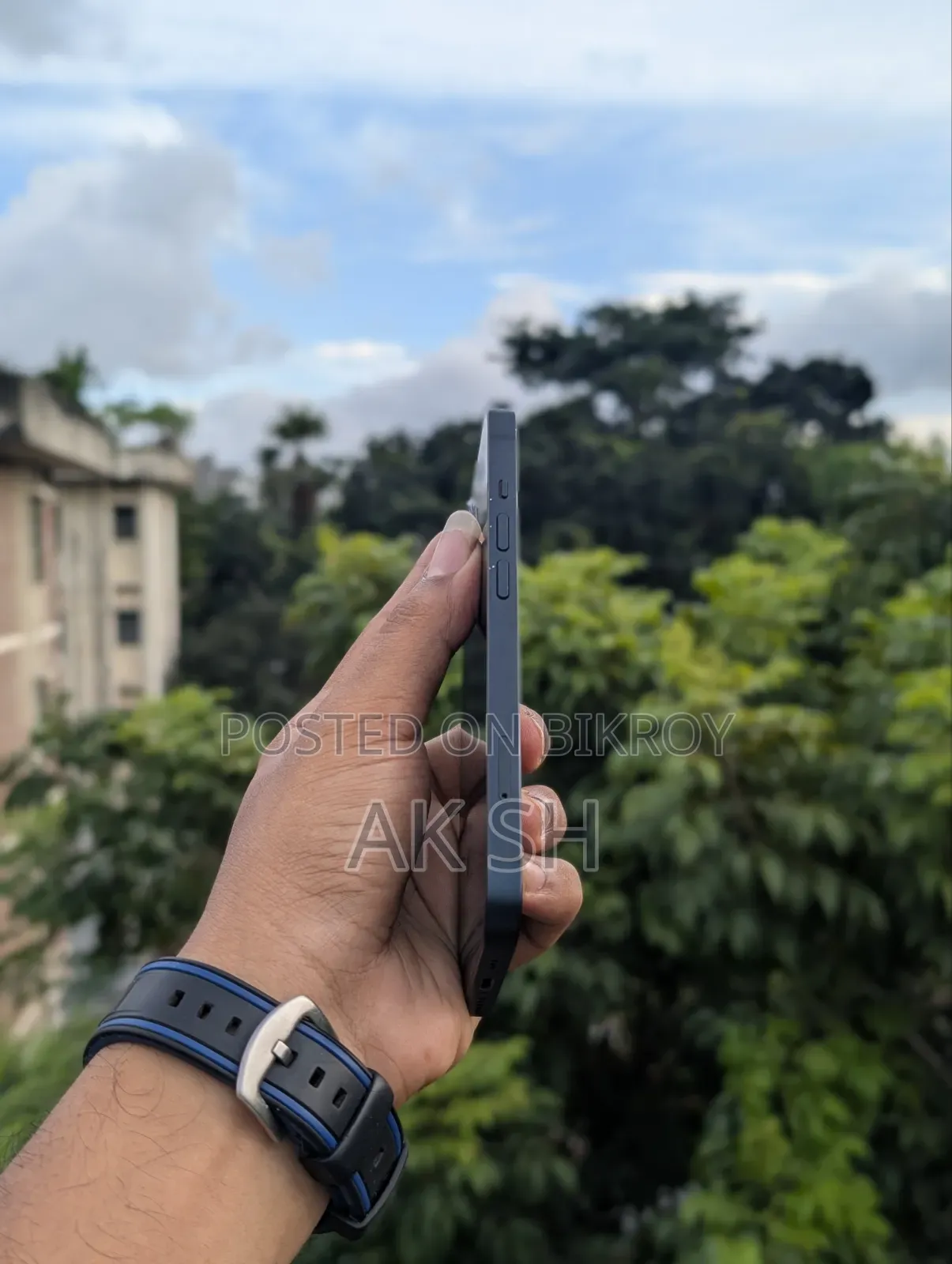 অ্যাপল আইফোন ১৩ ২৫৬ জিবি ব্লু