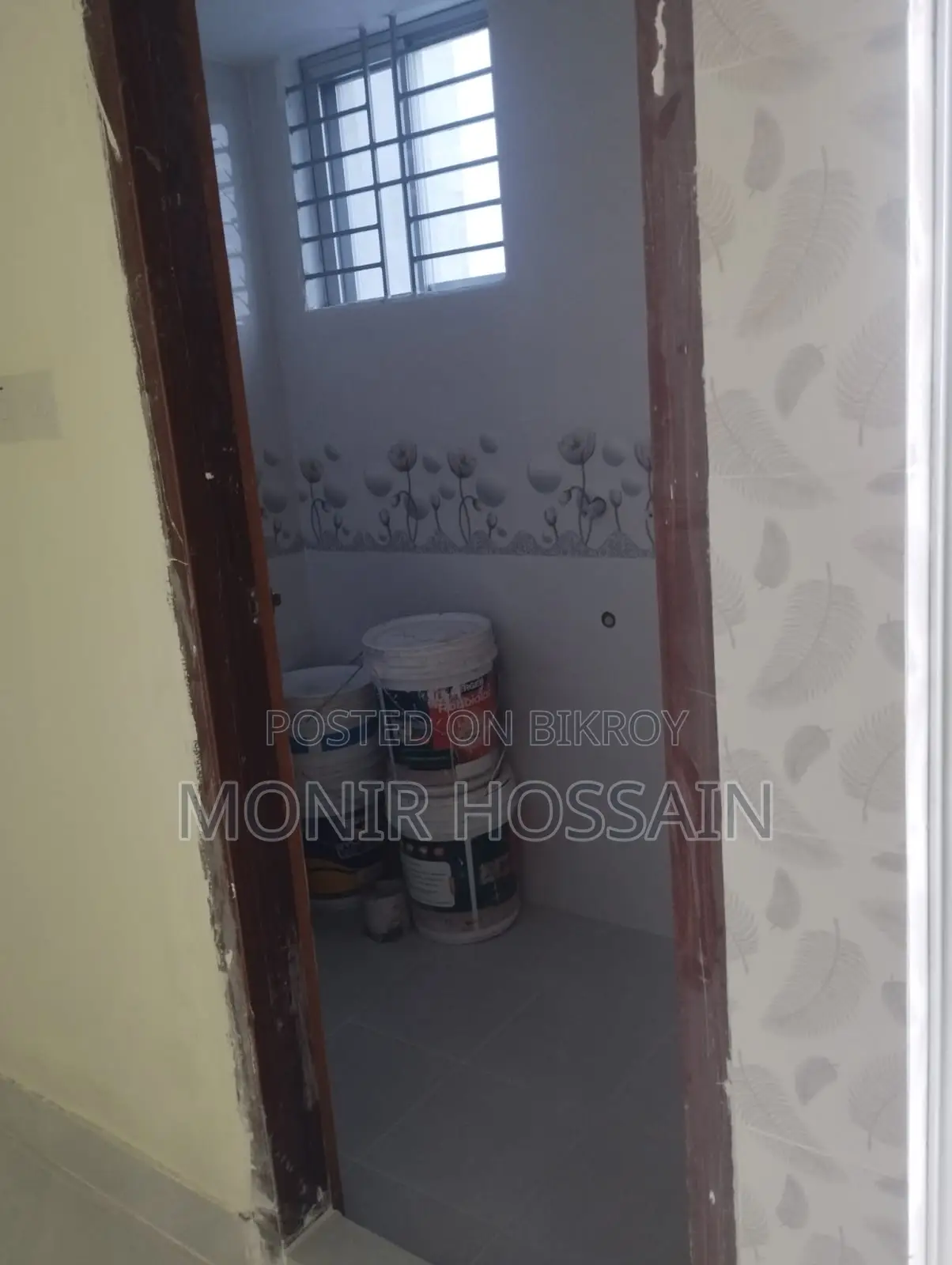 উত্তরা - ঢাকা ১২৩০, উত্তরায় ফার্নিশড ৩ বেডরুমের অ্যাপার্টমেন্ট বিক্রয়
