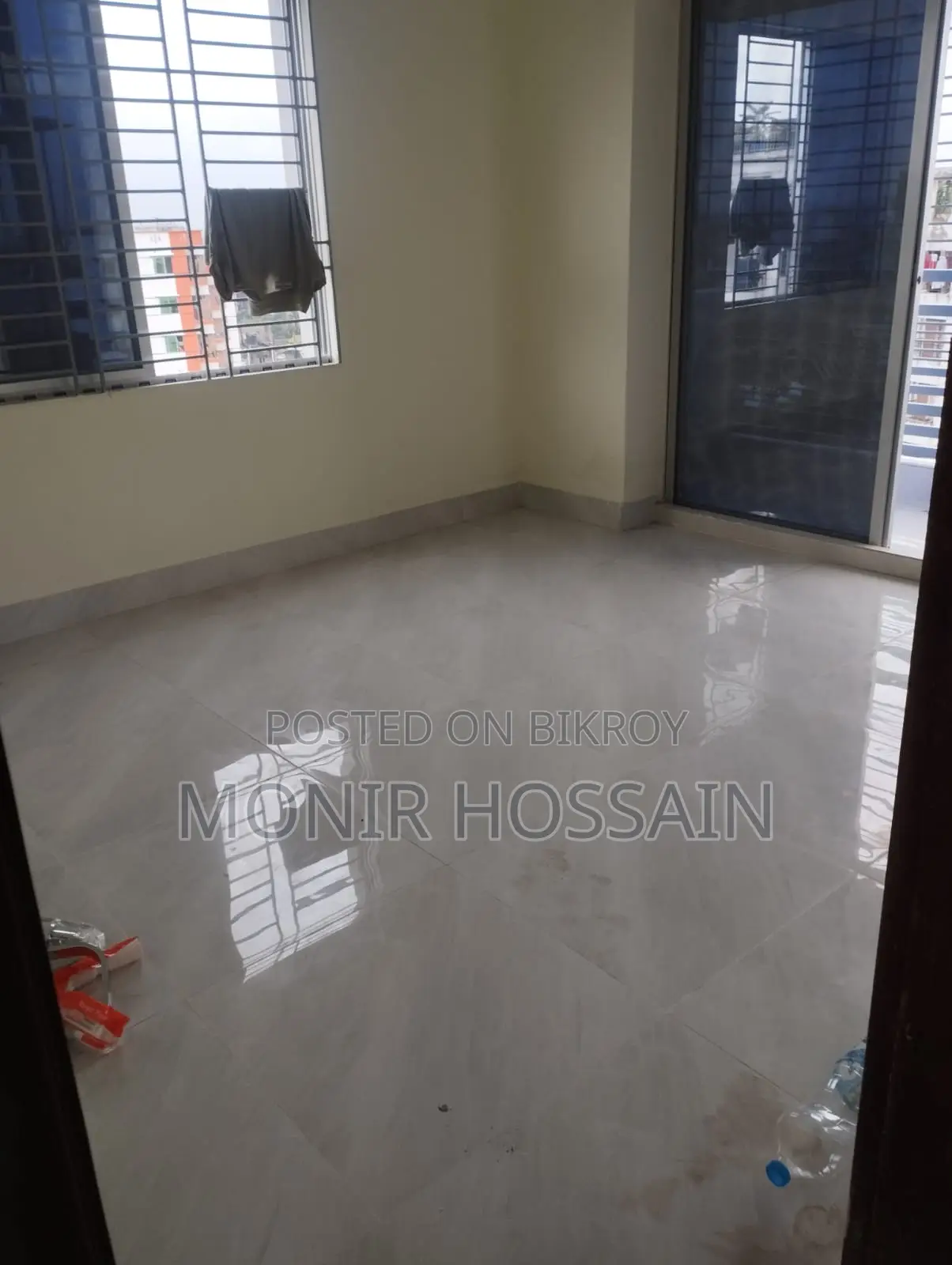 উত্তরা - ঢাকা ১২৩০, উত্তরায় ফার্নিশড ৩ বেডরুমের অ্যাপার্টমেন্ট বিক্রয়