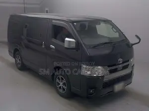 Toyota HiAce 2022 Black