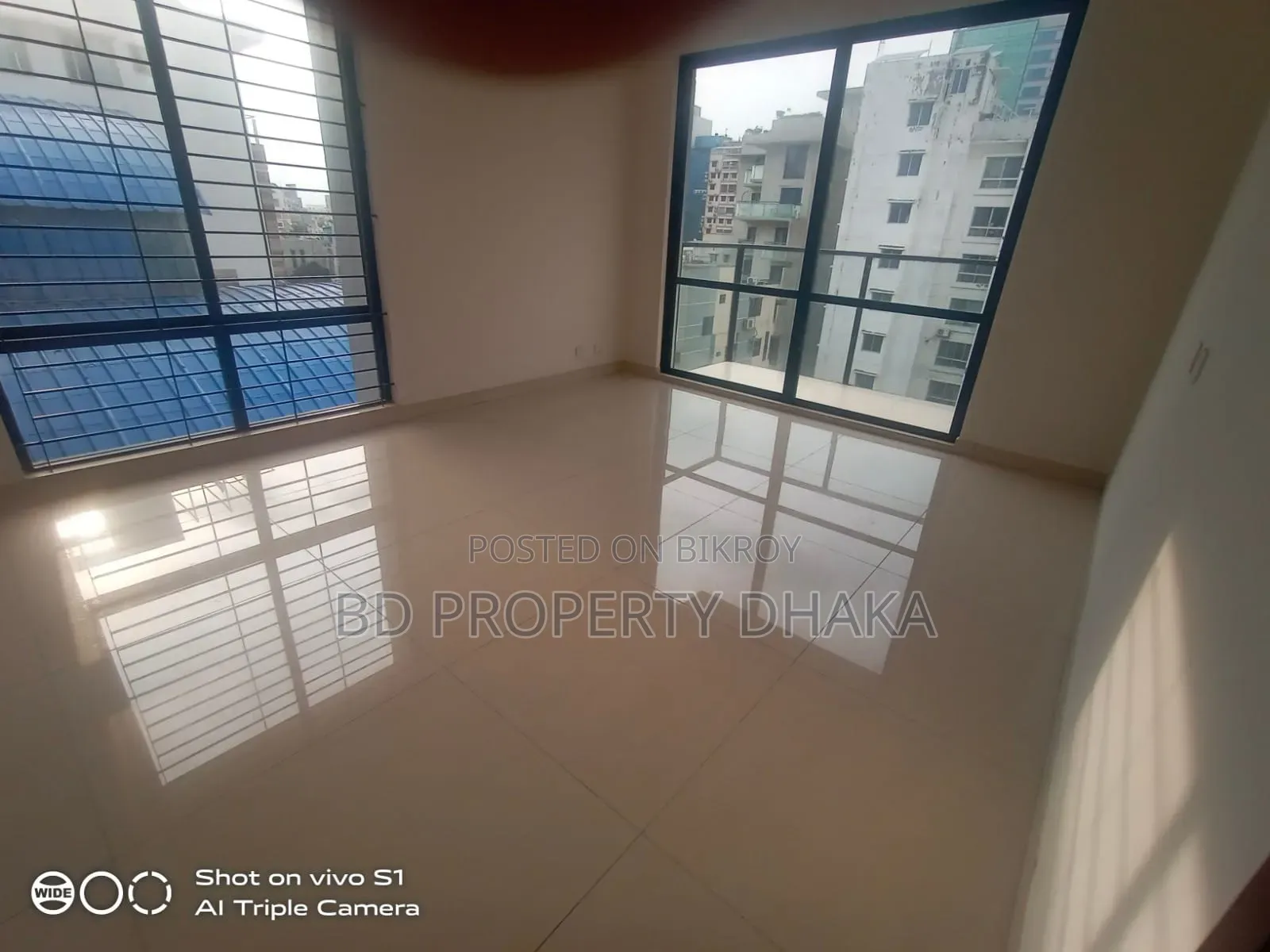 4 Bedroom Apartment in Banani for Sale