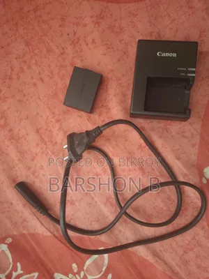 Canon 1300D DSLR Camera With 18-55mm Kit & 40mm Prime Lens