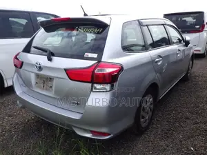 Toyota Corolla Fielder 2021 Silver