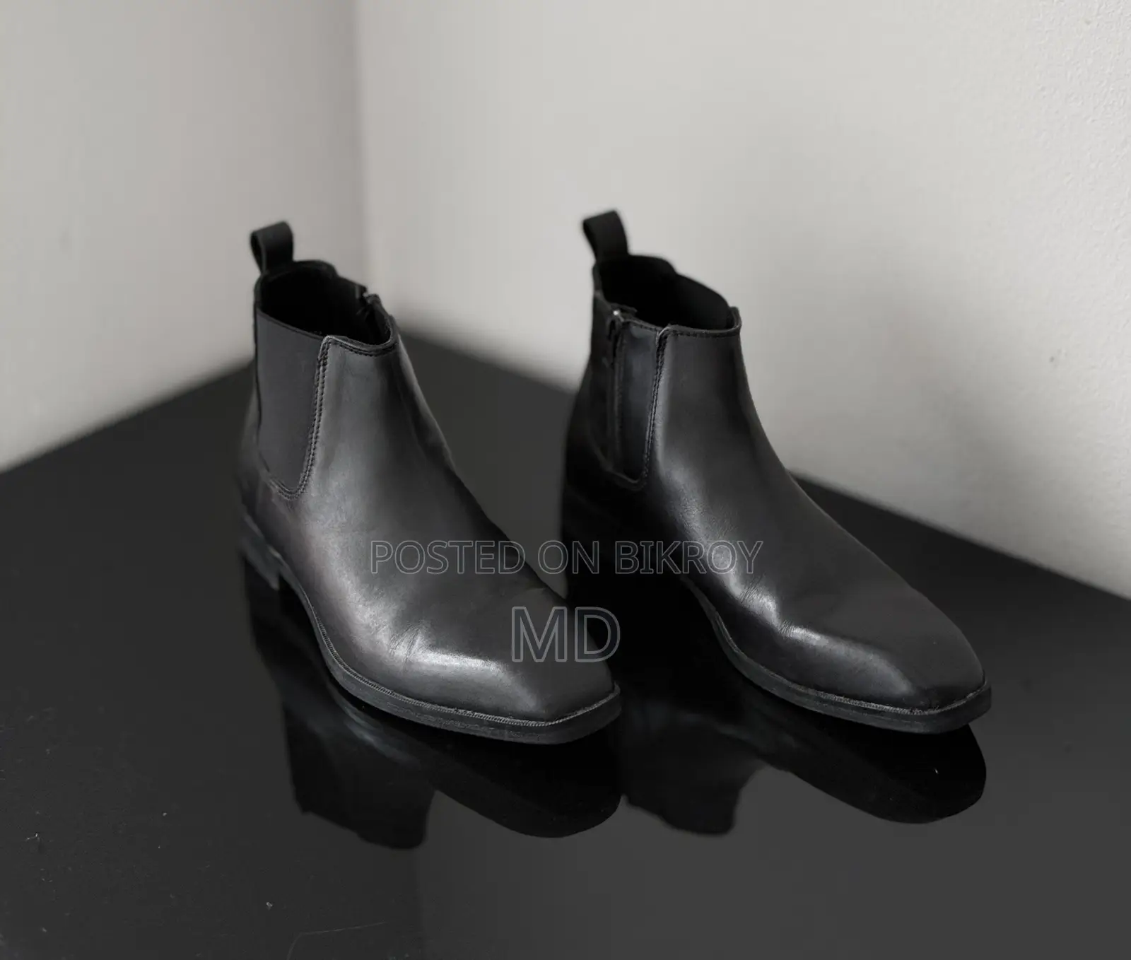 Italian Chelsea Boot
