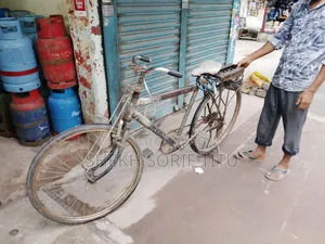 সিলিং ফ্যান লাগলে দেখতে পারেন