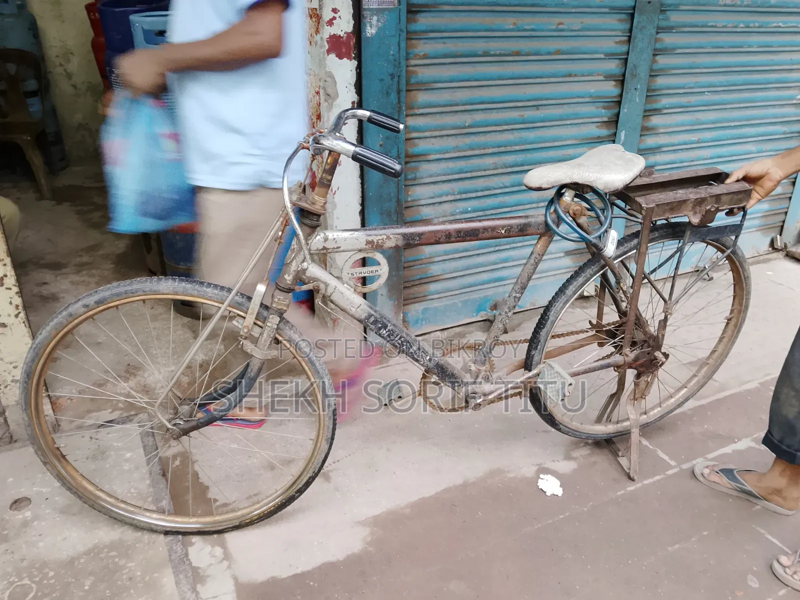 সিলিং ফ্যান লাগলে দেখতে পারেন
