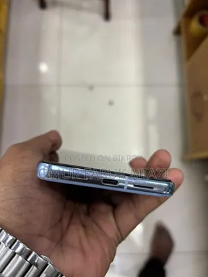 গুগল পিক্সেল ৮ প্রো ১২৮ জিবি নীল
