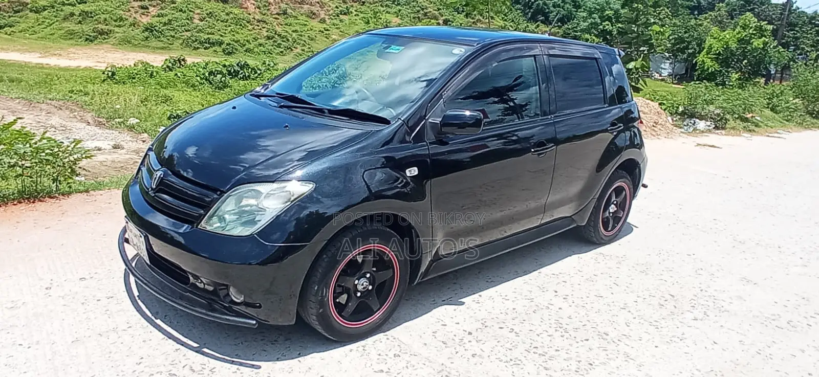 Toyota IST 2005 Black
