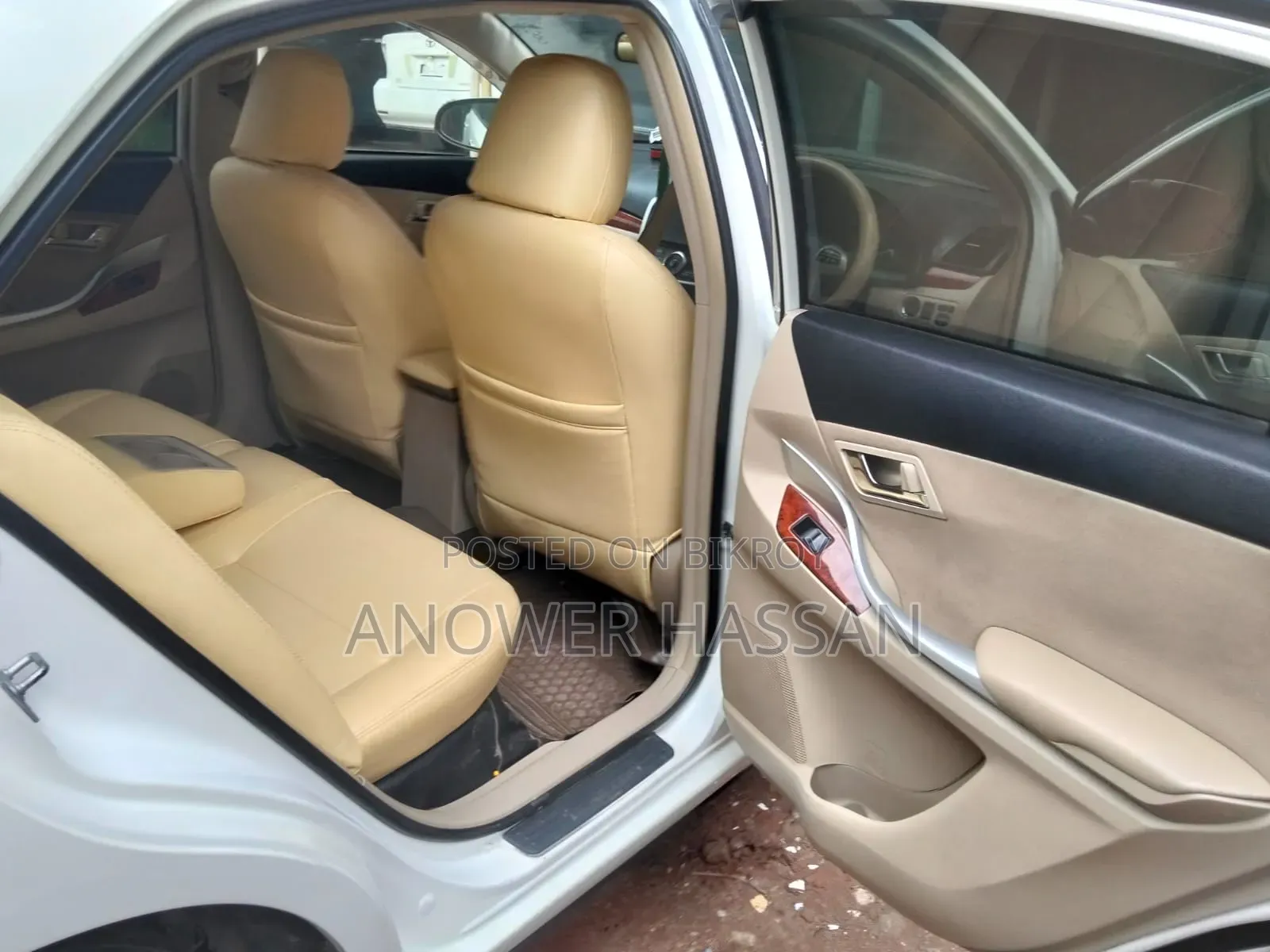 Toyota Premio 2013 Pearl
