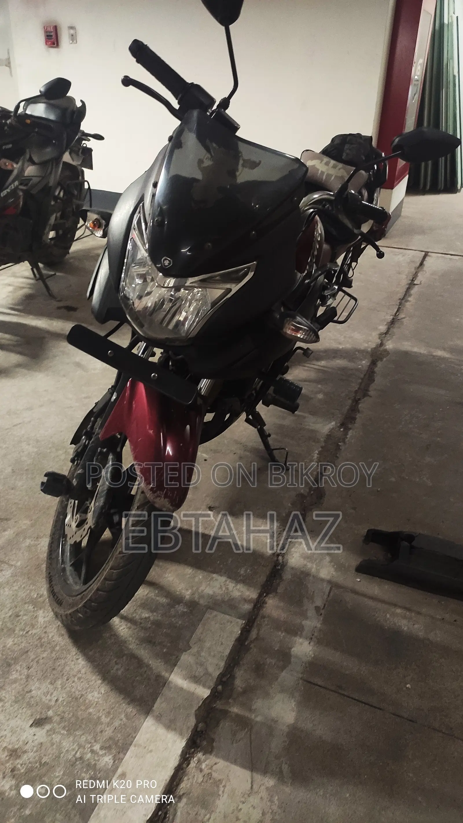 Bajaj Discover 150F 2016 Red