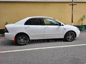 Toyota Corolla 2002 White