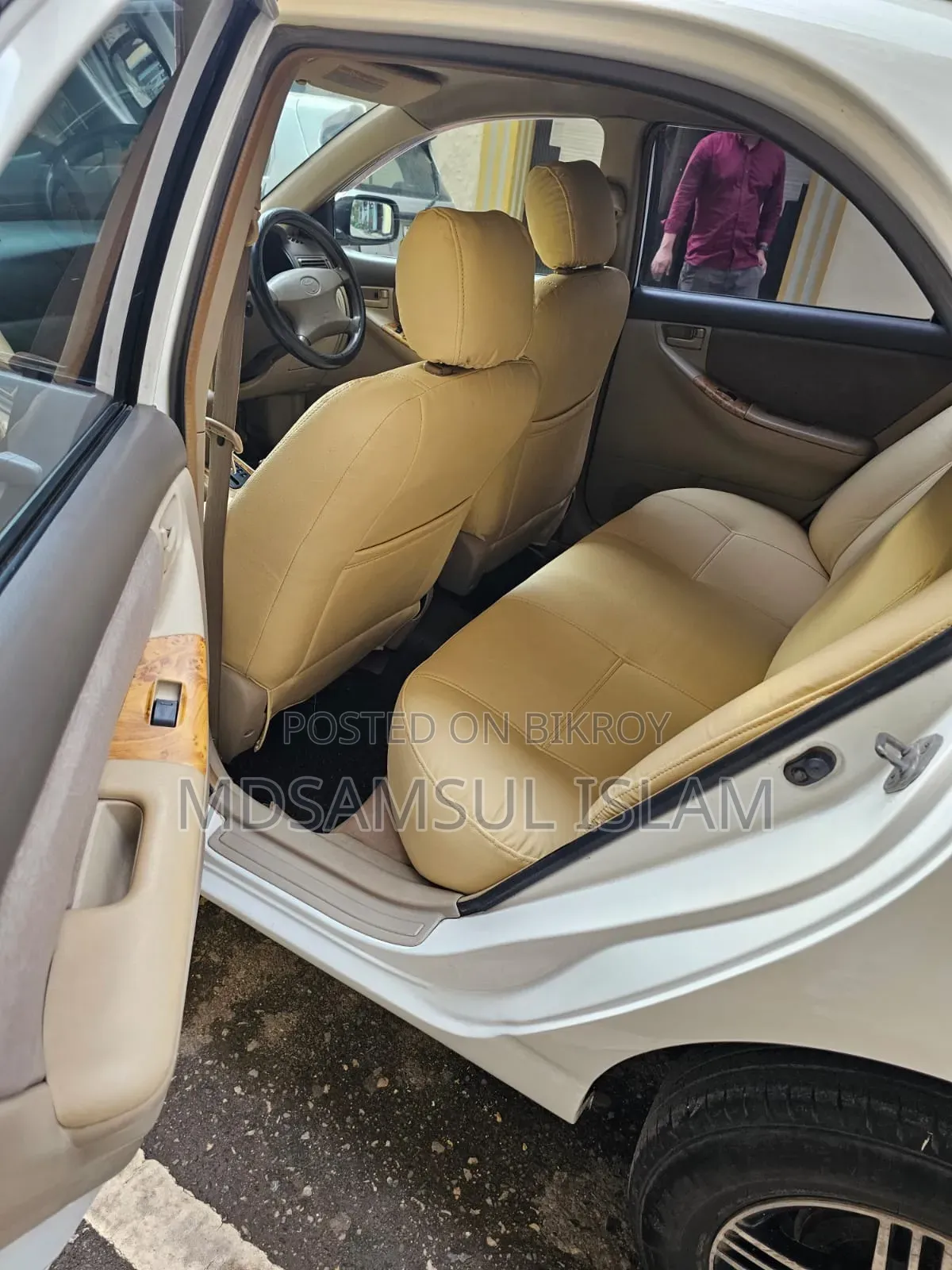Toyota Corolla 2002 White