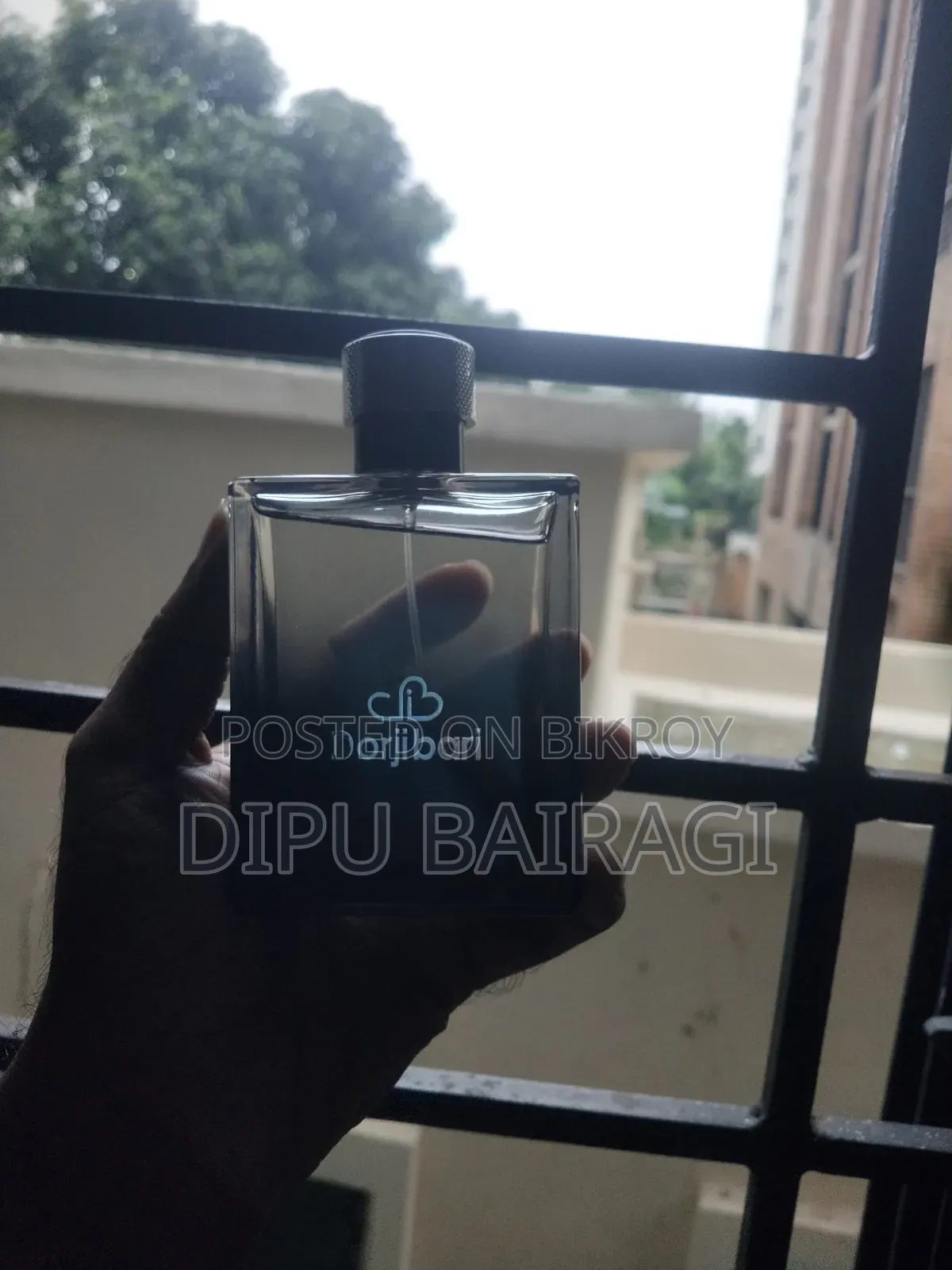 বিক্রির জন্য দর্জিবাজার পারফিউম ১০০ মিলি
