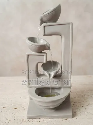 হাতে তৈরি চমৎকার মিনি জলপ্রপাত ঝর্ণা