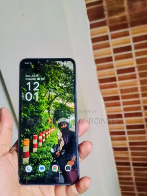 Oppo A18 128 GB Blue
