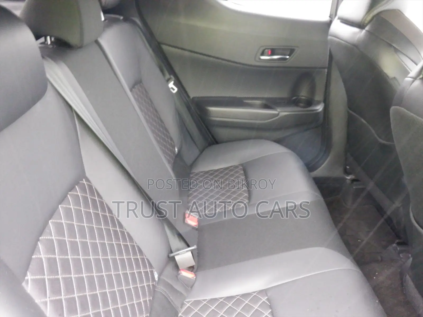 Toyota C-HR 2022 White