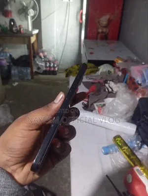 অপ্পো এফ২১ প্রো ১২৮ জিবি কালো