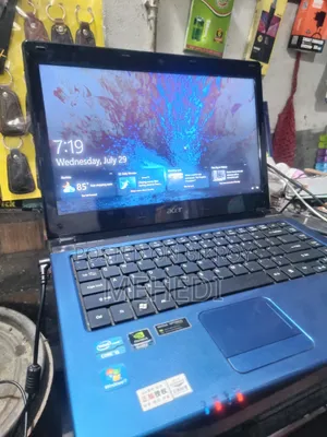 Laptop Acer Aspire 4750G 4GB Intel Core i5 HDD+SSD 128GB