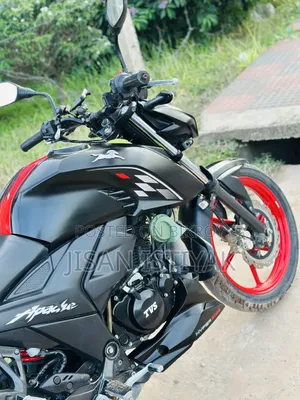 টিভিএস অ্যাপাচি আরটিআর ১৬০ ৪ভি এফআই ২০২৩