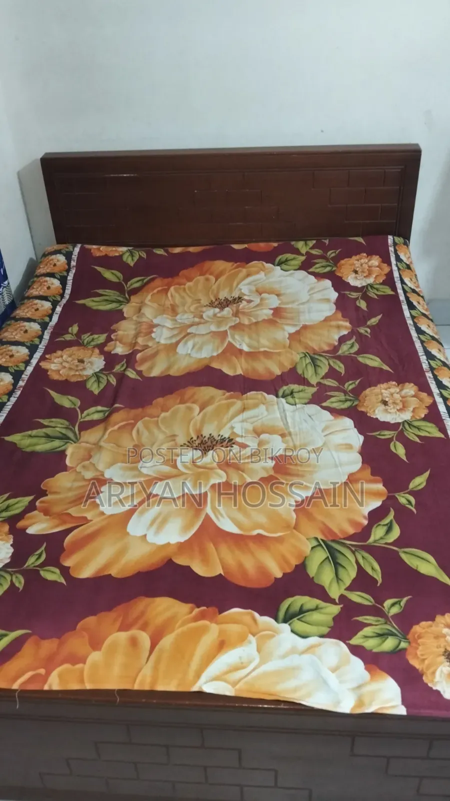 Beautifully Designed Processed Wood Double Bed (Good Condition)