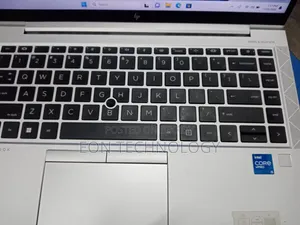 Laptop HP EliteBook 840 G8 8GB Intel Core i5 SSHD (Hybrid) 256GB