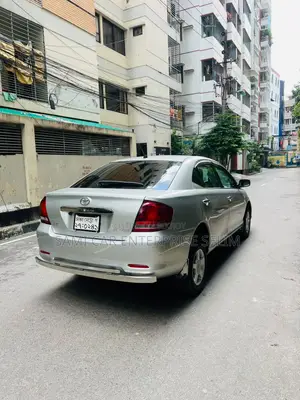 টয়োটা অ্যালিয়ন ১.৮ ২০০২ রূপালী