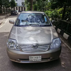 টয়োটা করোল্লা ২০০২ বেইজ