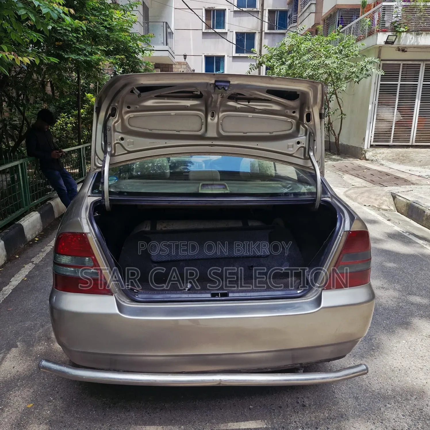টয়োটা করোল্লা ২০০২ বেইজ