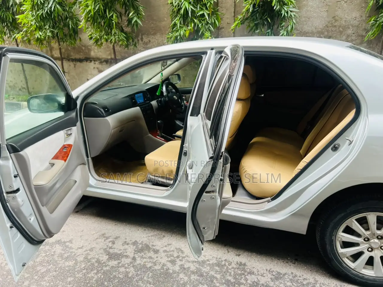 টয়োটা করোল্লা ১.৯ ডি সেডান ২০০০ সিলভার
