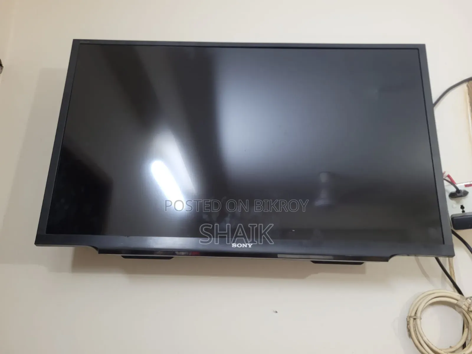 Sony Bravia 32" LED Smart TV