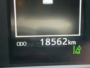 টয়োটা গ্র্যান্ড হাইয়েস ২০০২ ব্ল্যাক