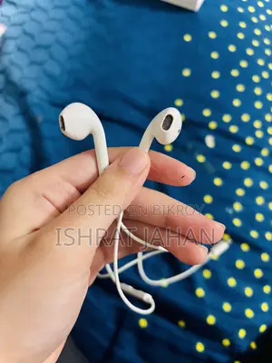 আইফোন ইয়ারফোন