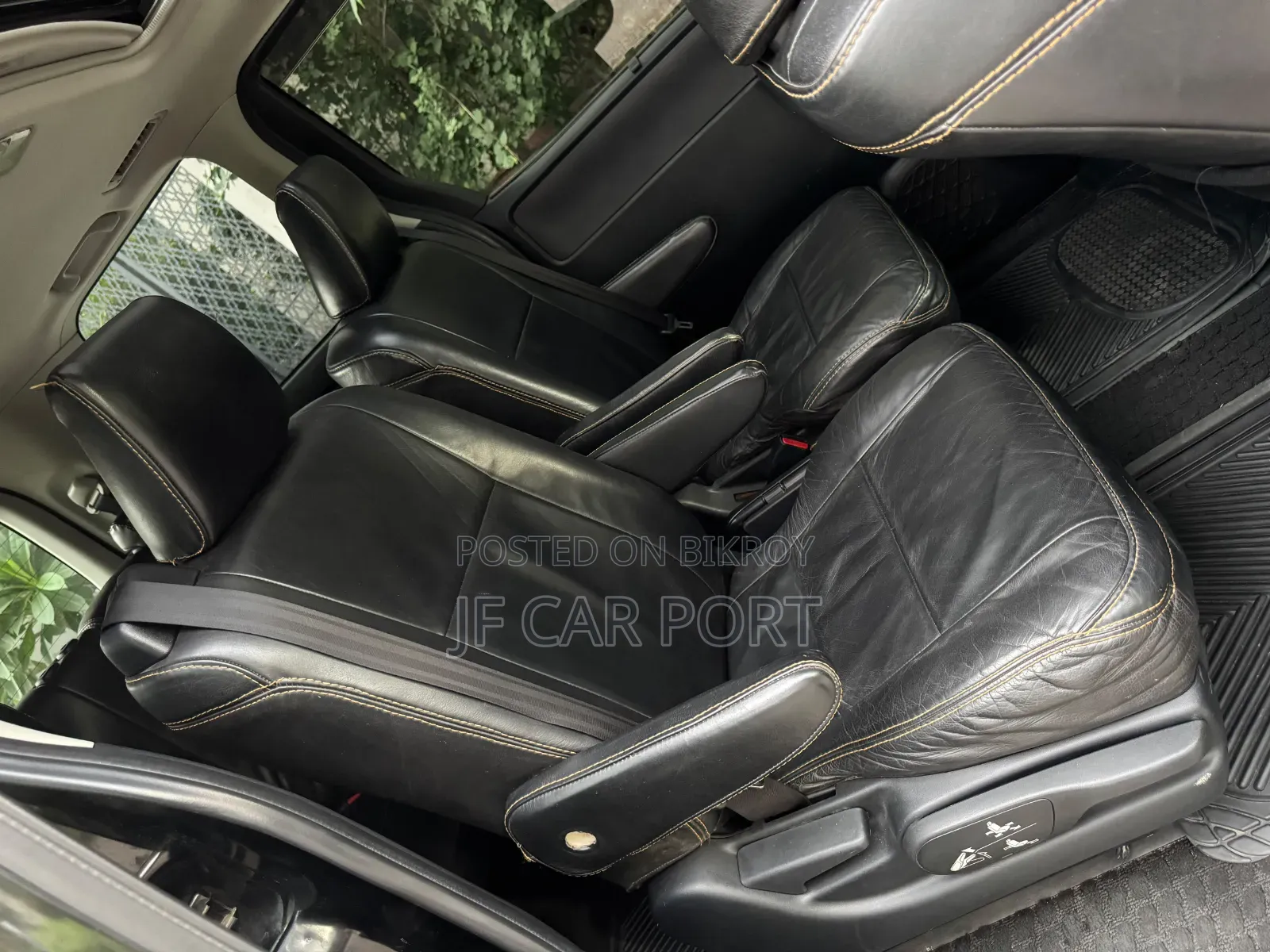 Toyota Coaster 2015 Black