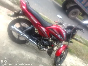 Hero Dawn 100 2016 Red