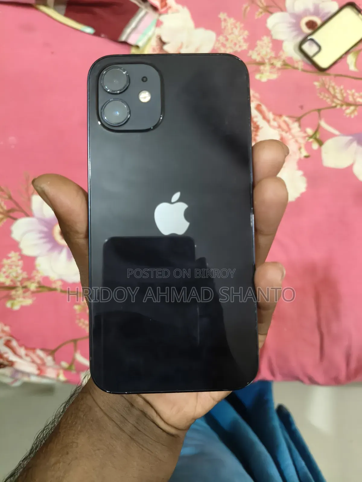 অ্যাপল আইফোন ১২ ৬৪ জিবি কালো