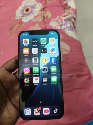 অ্যাপল আইফোন ১২ ৬৪ জিবি কালো