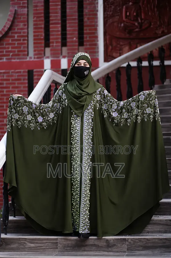 Golap Kaptan Abhaiya With Hijab