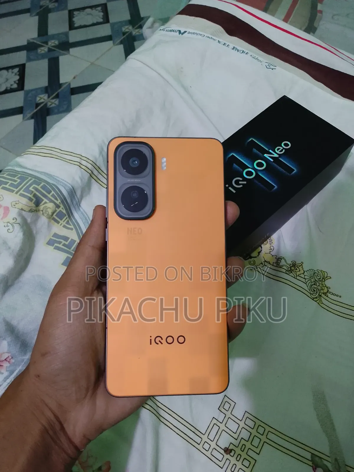 iQOO Neo11 256 GB Orange