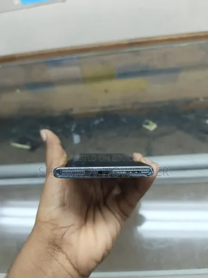 অপ্পো রেনো৬ প্রো ৫জি ২৫৬ জিবি সাদা