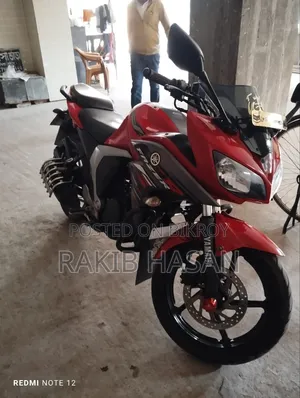 ইয়ামাহা ফেজার ভি২ ২০১৯ লাল