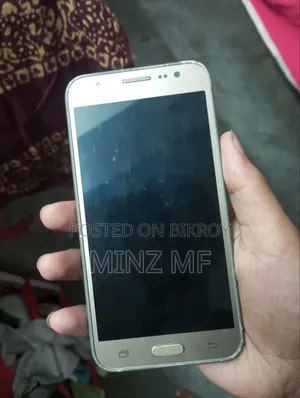 Samsung Galaxy J5 16 GB Black