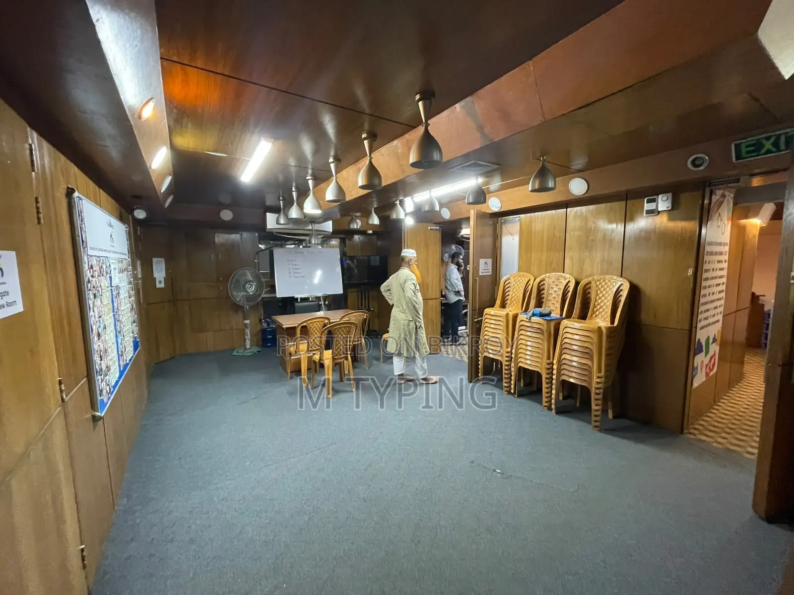 URGENT SALE | Ready Commercial Office | 1,550 Sq Ft | Kakrail VIP Road