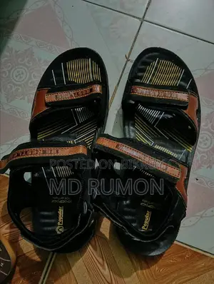 You can take any kind of wholesale shoes and sandals from us