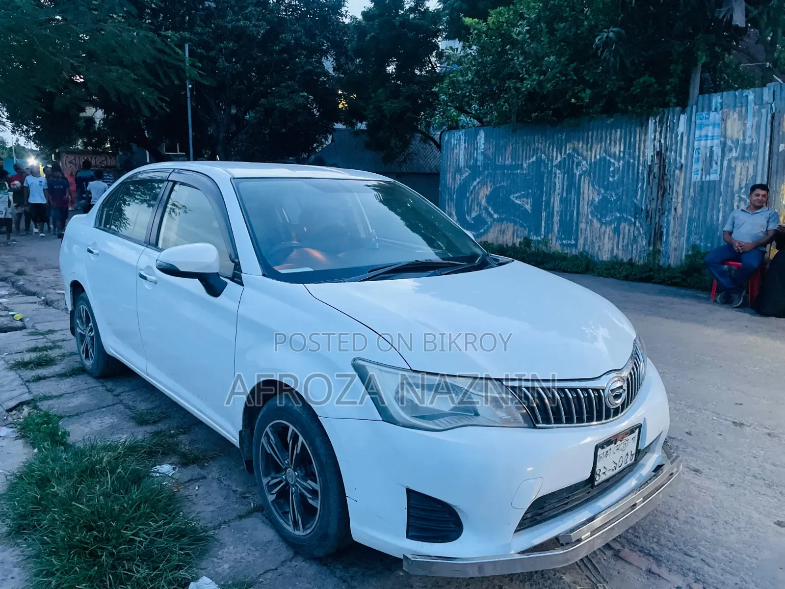 টয়োটা এক্সিও ২০১৩ পার্ল