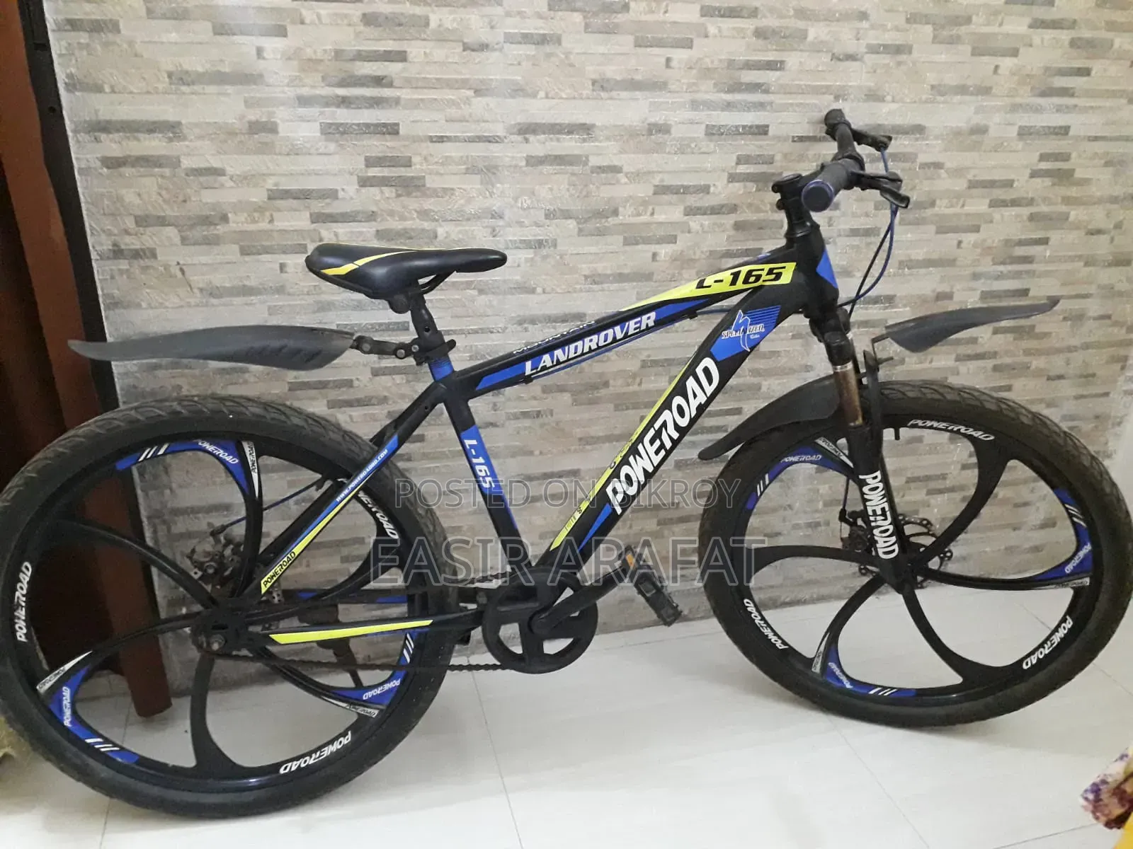 Poweroad ব্র্যান্ডের L-165 মডেলের সাইকেল বিক্রয় হবে।