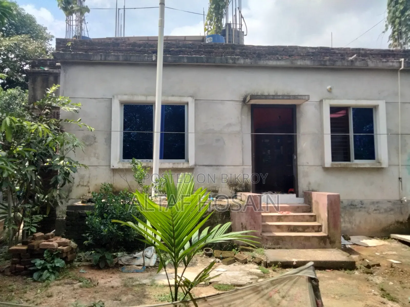 Furnished 4-Bedroom Apartment in Pubail Bajar O Vumi, Gazipur Sadar