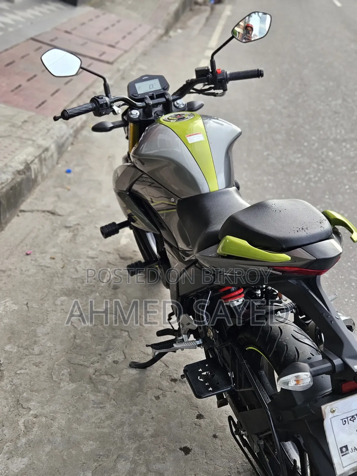 Suzuki Gixxer 2025 Gray